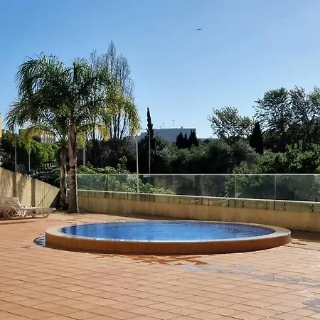 Deluxe 2 Bedroom With Bbq * Lagos