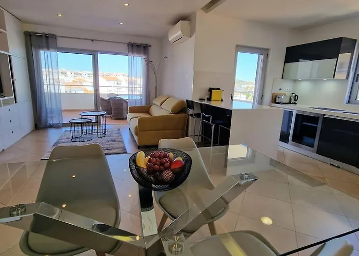 Deluxe 2 Bedroom With Bbq דירה