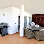 Deluxe 2 Bedroom With Bbq Διαμέρισμα