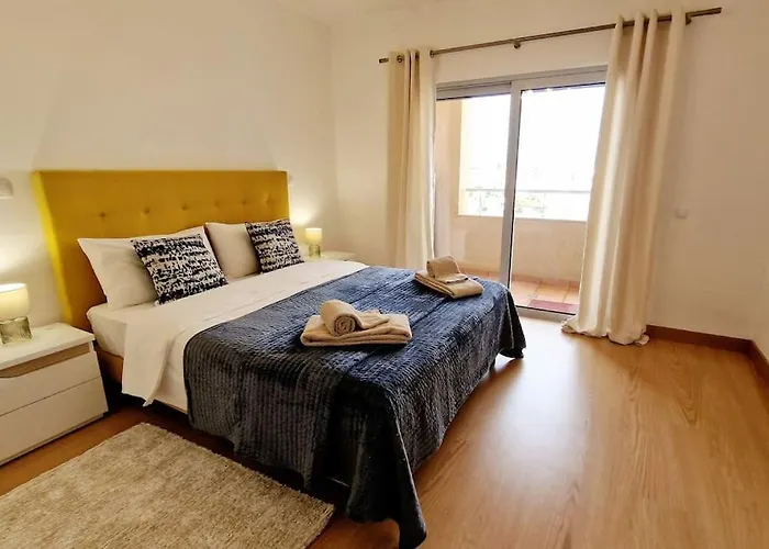 アパート Deluxe 2 Bedroom With Bbq ラゴス