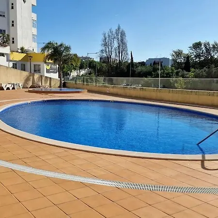 Deluxe 2 Bedroom With Bbq Apartament